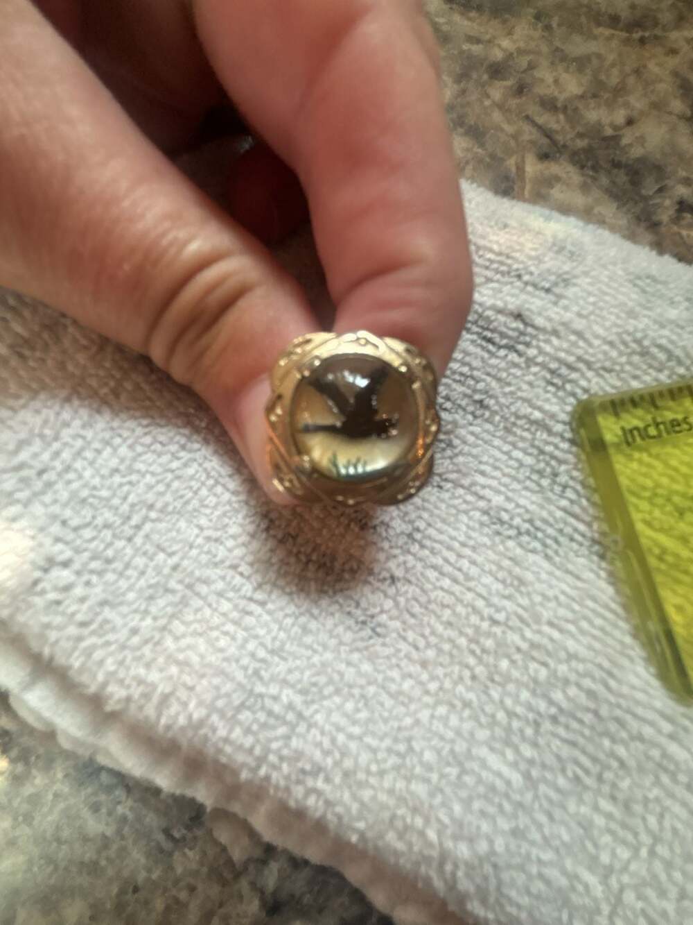SINGLE Vintage Swank Reverse Painted Duck Cufflink Gold Tone Bubble Glass